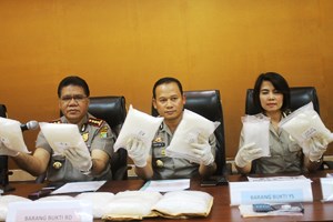 Polres Bekasi Kota Ungkap Sindikat Jaringan Shabu Internasional 13,9 Kg 